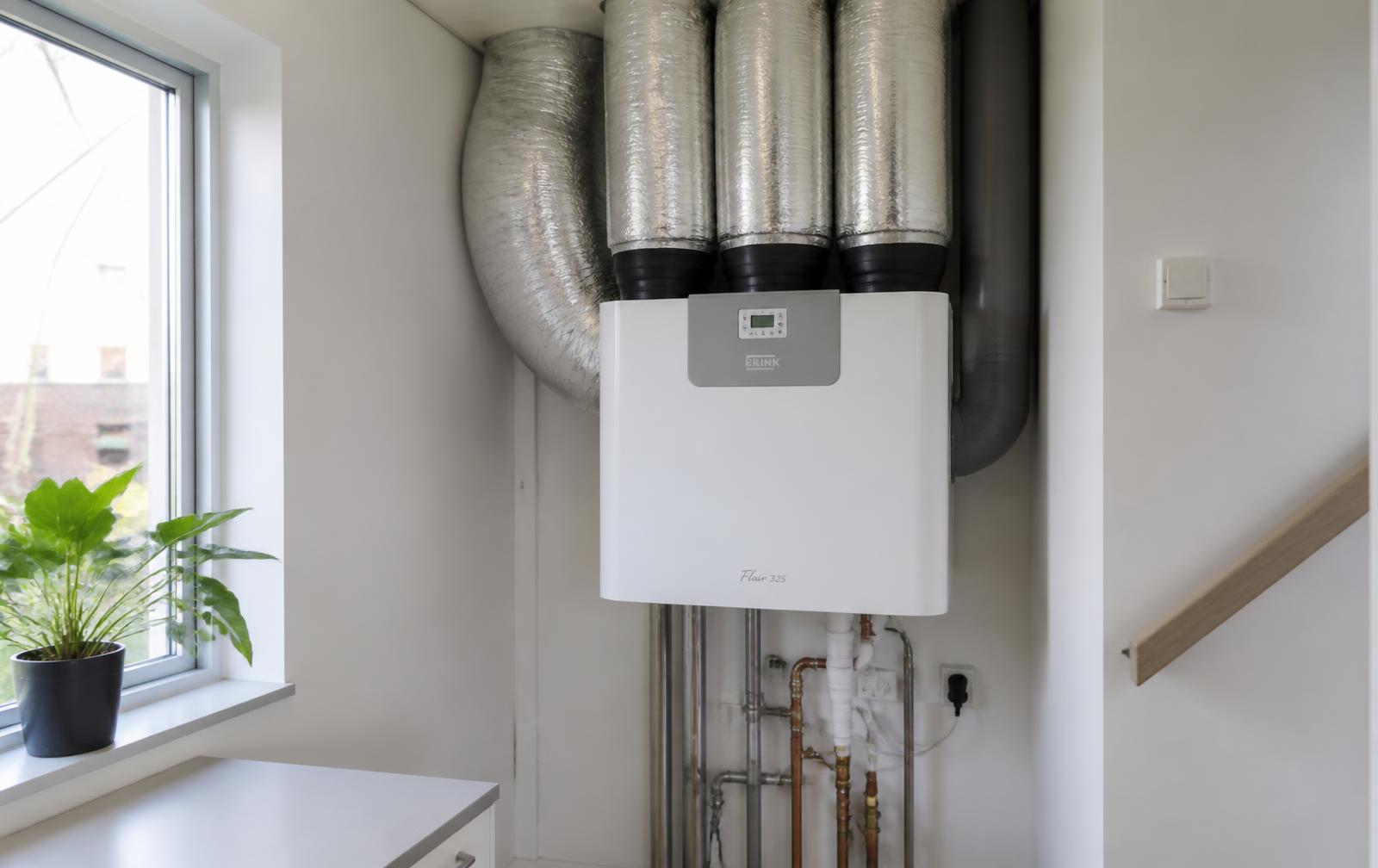 Kontrollierte Wohnraumlüftung mit Kanalnetz und Lüftungsgerät